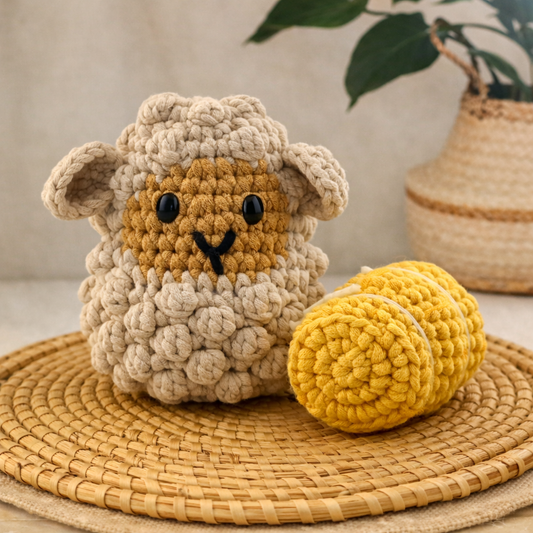 Lenny the Lamb Crochet Pattern